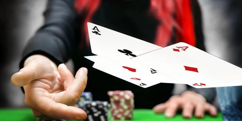 Nhiều phần thưởng hấp dẫn khi chơi bài cào online